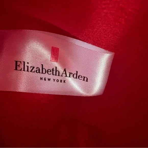 Elizabeth Arden Sleek Red Leather-Look Bucket Tote INV25/486 - Picture 11 of 12